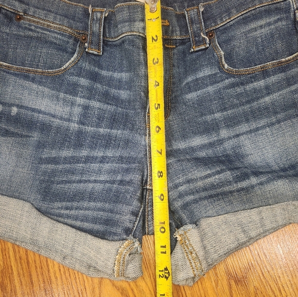 J Crew Jean Shorts Womens 29, US 8 Blue Rolled Hem Stretch Denim - Picture 3 of 9